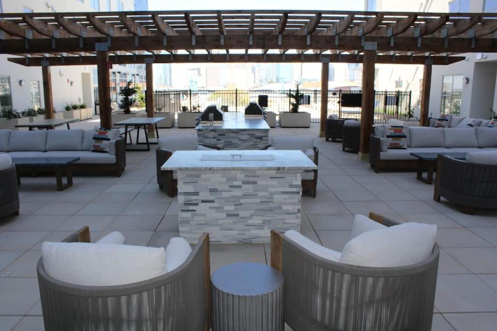 Luxury In The Gulch Apartment Nashville Exterior photo